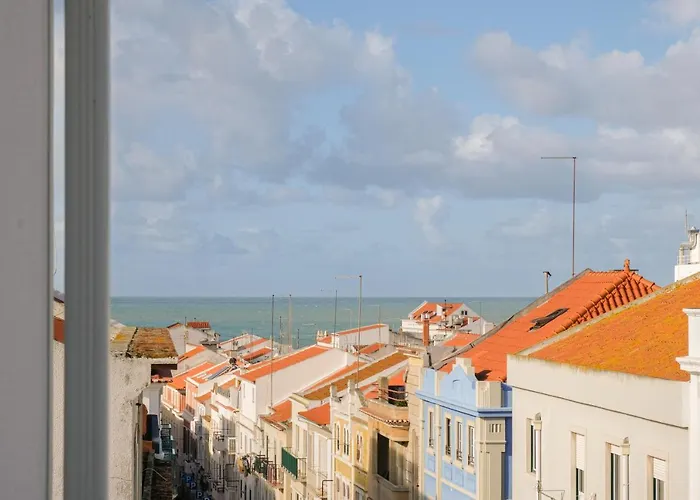 Апартаменты Feel - Batalha 124 *